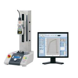 ※PCモニタは付属しません。