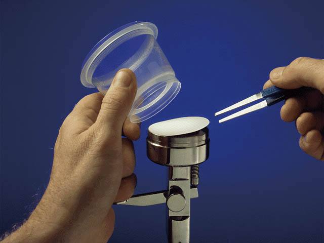 マイクロフィルろ過デバイス 150セット MZHAWG251｜必要な商品を今すぐ検索！「教員用・研究用の理科学機器」検索サイト”りかなび”